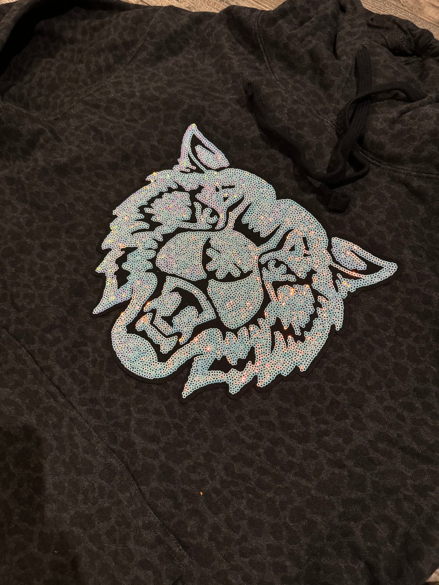 Hoodie Sequin Cougar or Wildcat