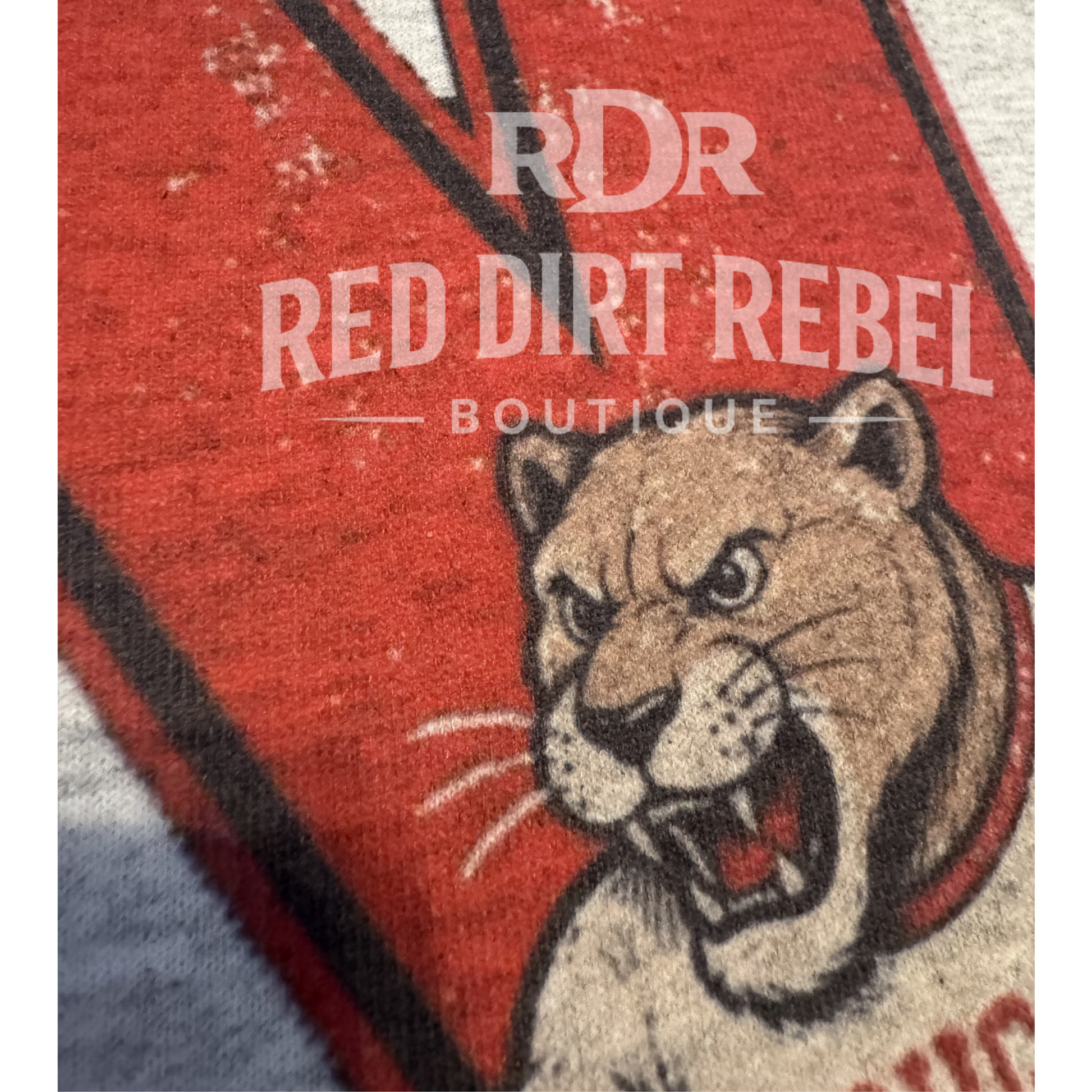 This is a close up of this style of design on ash grey. You can see the vintage look. 