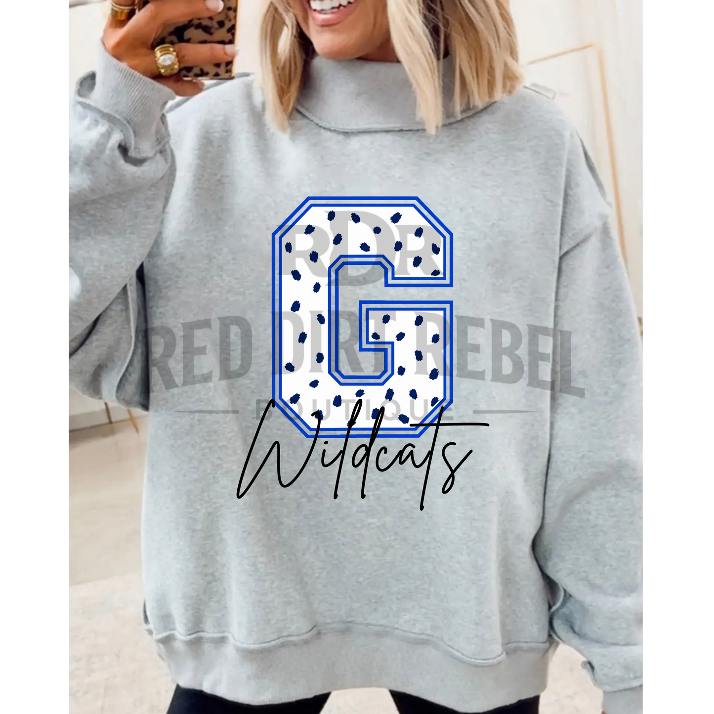 G spotted Wildcats mock neck sweatshirt